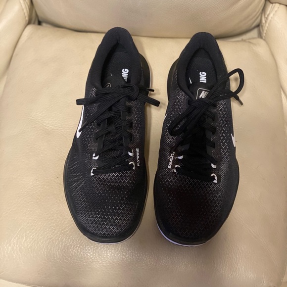 Nike Flywire Training Shoes - Picture 3 of 4